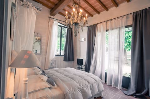 Il Castagnolo Country B&B