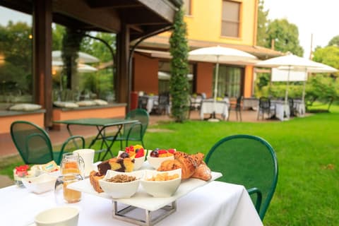 Brianteo Hotel And Restaurant