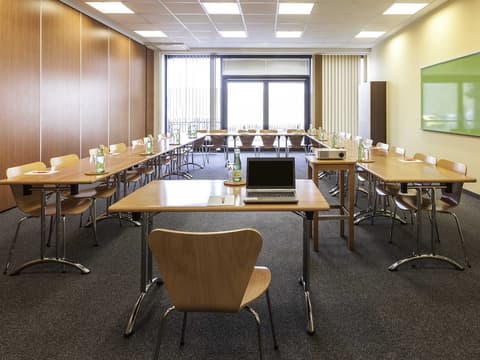 Hotel ibis Vienna Airport