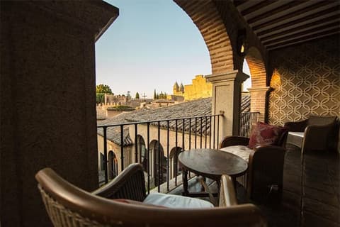 Hacienda Del Cardenal, Balcony