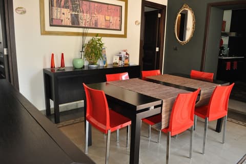 Bed and Breakfast Opera