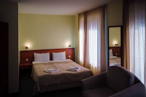 Dionis Hotel, Room