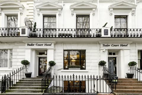 Tudor Court Hotel, Exterior