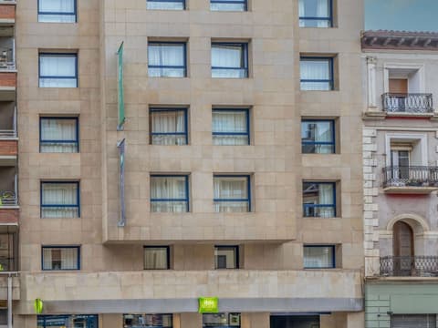 ibis Styles Zaragoza Centro, Miscellaneous