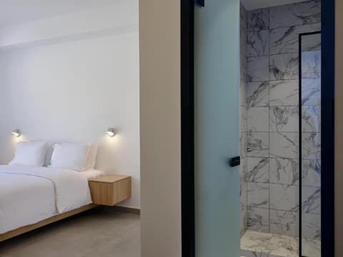 Kosmoplaz Beach Hotel
