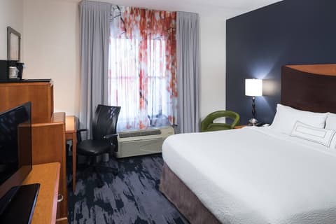 Fairfield Inn & Suites by Marriott Orlando at SeaWorld
