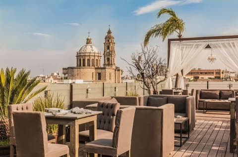 Casa Pedro Loza, Terrace/patio