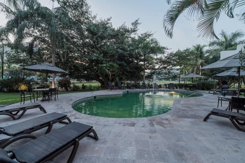 Comfort Inn Puerto Vallarta Golfside & Marina