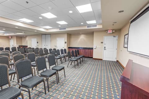 Hampton Inn Denver Northeast-Brighton, Meeting facility
