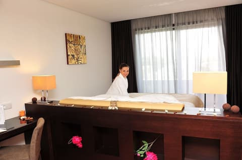 Axis Porto Business & Spa Hotel