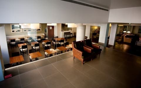 Stay Hotel Porto Centro Antas, Restaurant