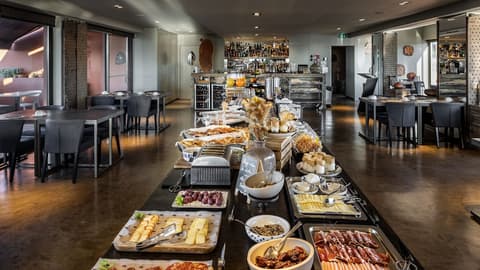 Vitória Stone Hotel, Breakfast buffet