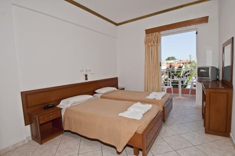 Angelina Hotel & Apartments, Room