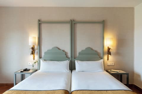 Parador De Benavente, Room