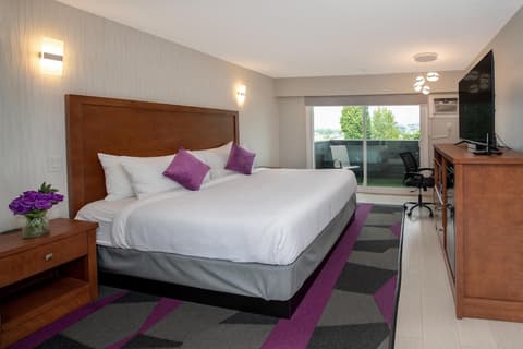 Coast Metro Vancouver Hotel