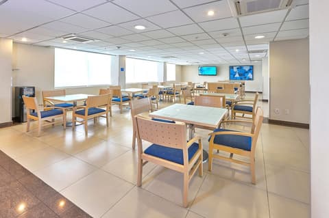 City Express by Marriott Puebla Angelopolis, Breakfast meal