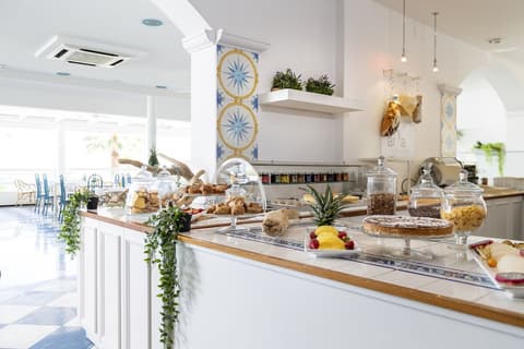Luxor Beach Boutique Hotel Cattolica, Breakfast buffet