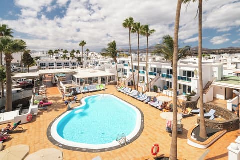 Montana Club Suite Hotel