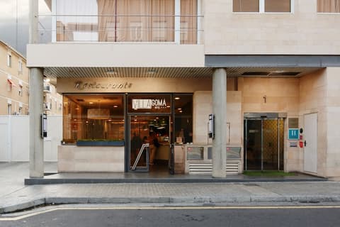 U Hotel Villa - Gomá