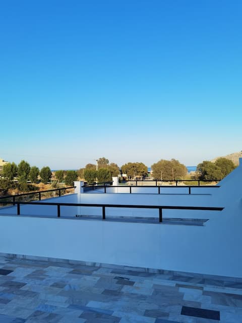 Vlycha Beach Studios & Apartments