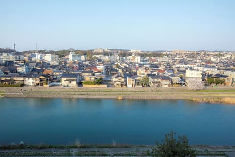Yuyaruru Saisai, Room