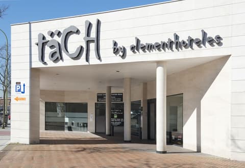 Hotel Tach Madrid Airport, Front of property
