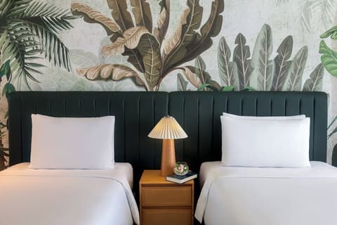 Yas Plaza Mangroves, Room