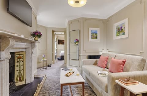 Waterloo Townhouse & Suites