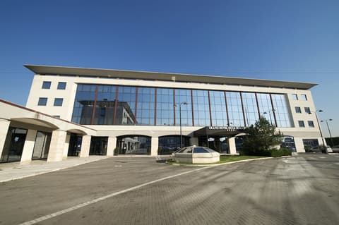 Grand Hotel Duca di Mantova, Parking