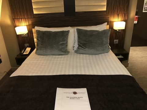 Maitrise Hotel Maida Vale, Room
