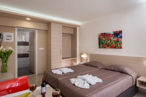 Atrion Hotel