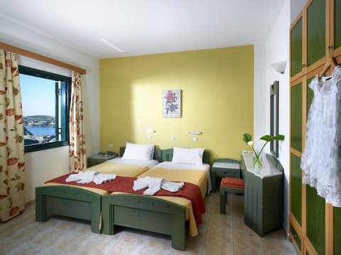 Erivolos Hotel Apartments