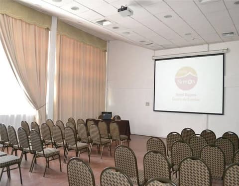 Hotel Nippon, Ballroom