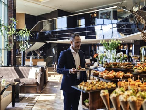 Fairmont Nile City, Cairo, Room