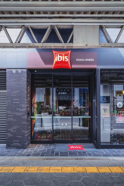 ibis Osaka Umeda, Property entrance