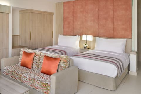 Mövenpick Hotel Tahlia Jeddah, Room