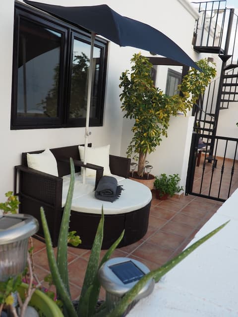 Hostal Dios Esta Bien, Terrace/patio