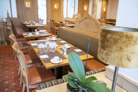 Atomis Hotel Munich Airport by Mercure