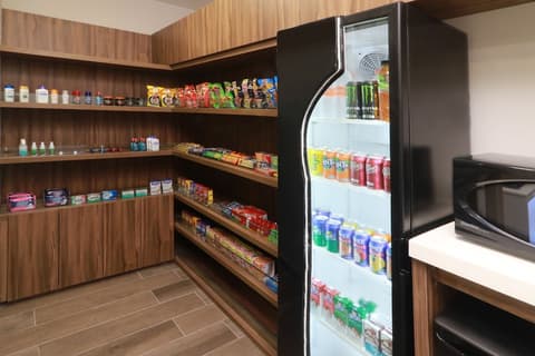 Holiday Inn Express & Suites Playa Del Carmen by IHG