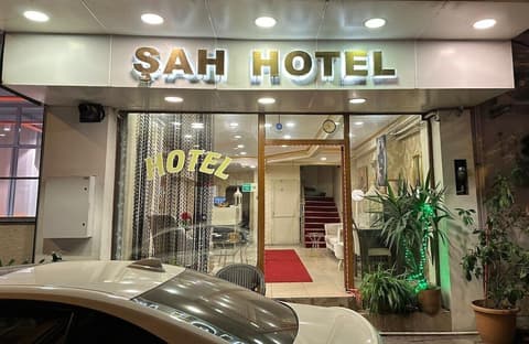Sah Hotel