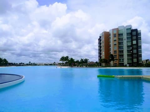 Dreams Lagoon Cancun