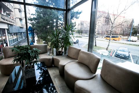 Victoria Bulevard Hotel