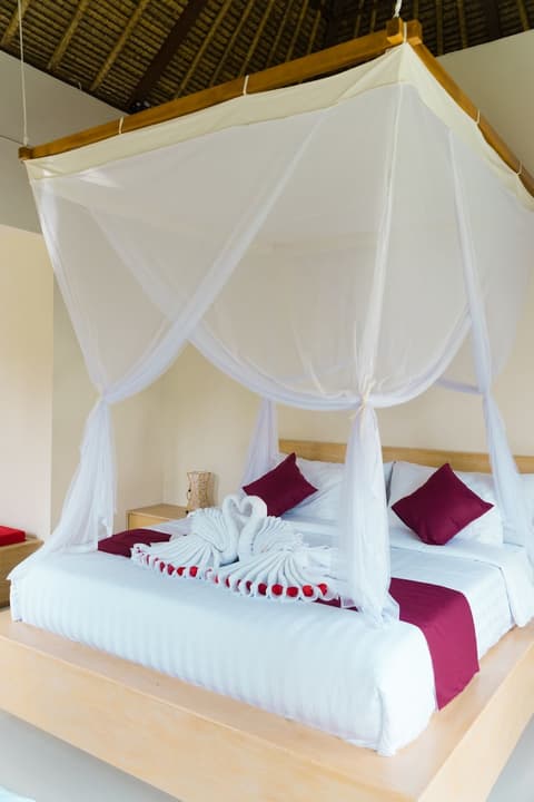 Three Gold Luxury Private Villa