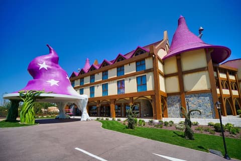 Gardaland Magic Hotel, Exterior