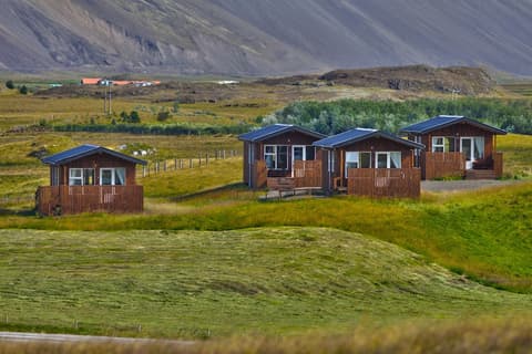 Aurora Cabins