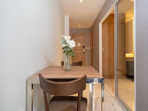 Patong Bay Residence, Living area