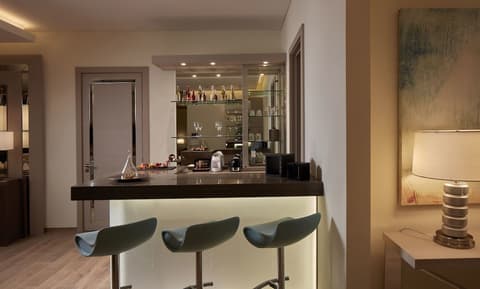 Royal M Hotel Abu Dhabi by Gewan, Room