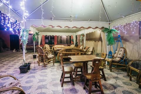 Las Tholas Hotel, Lobby sitting area