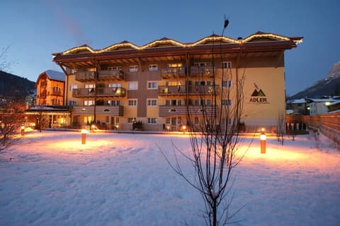 Aparthotel Adler, 