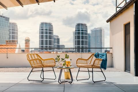 Smart & Green Living by Ambiente, Room